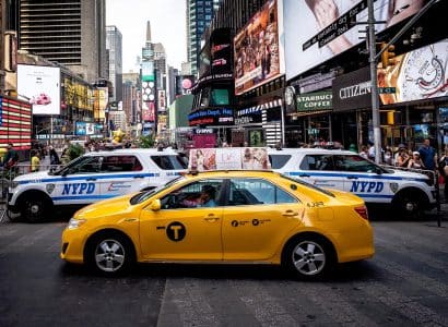 Băi sărate, ape termale și aquaparkuri lângă Cluj: unde te răcorești vara asta
